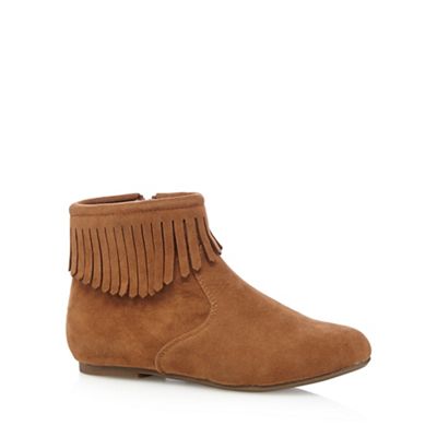 Mantaray Girl's tan suedette tassel ankle boots